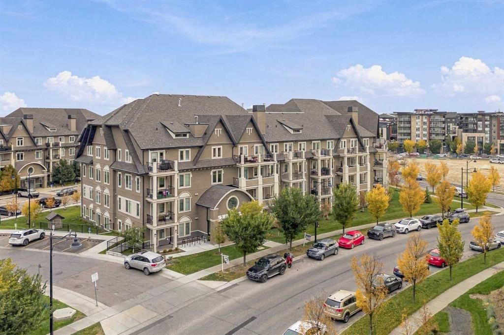 101, 140 Mahogany Street SE, Calgary — main listing photo