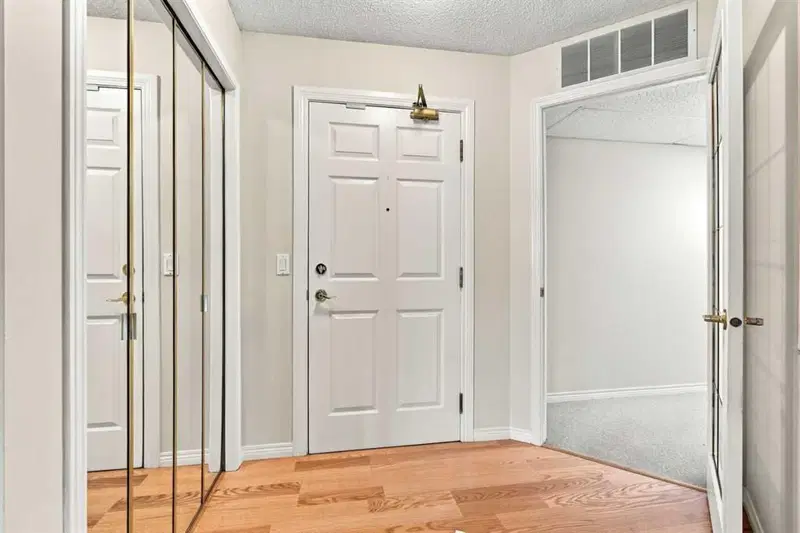 310, 9449 19 Street SW, Calgary — photo 5 of 50