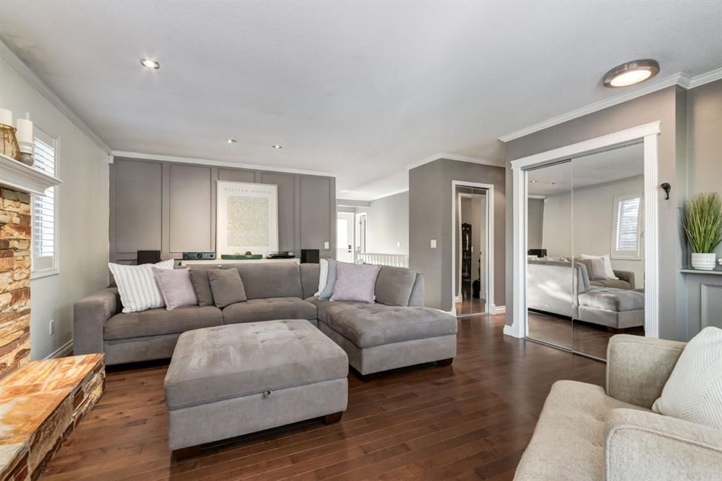 505 Edgebank Place NW, Calgary — photo 4 of 44