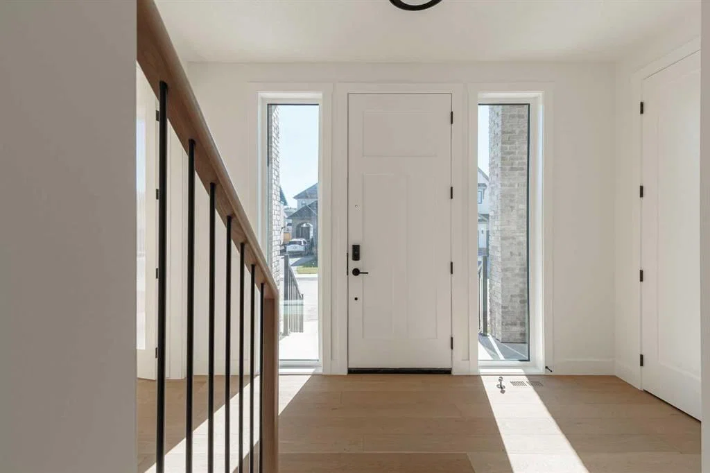 119 Greenwich Heath NW, Calgary — photo 4 of 43