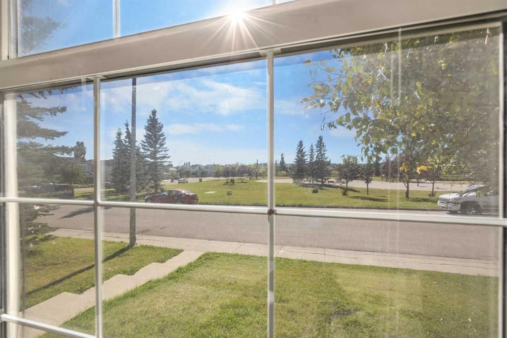 71 Covepark Square NE, Calgary — photo 5 of 42