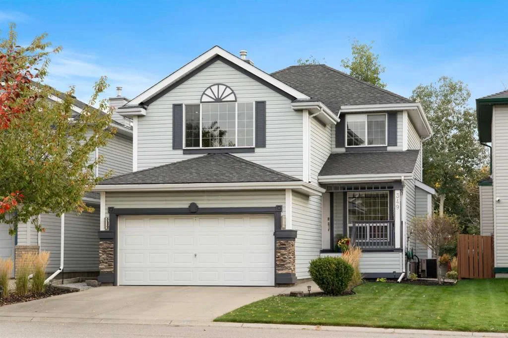 349 Douglas Glen Heath SE, Calgary — photo 3 of 50
