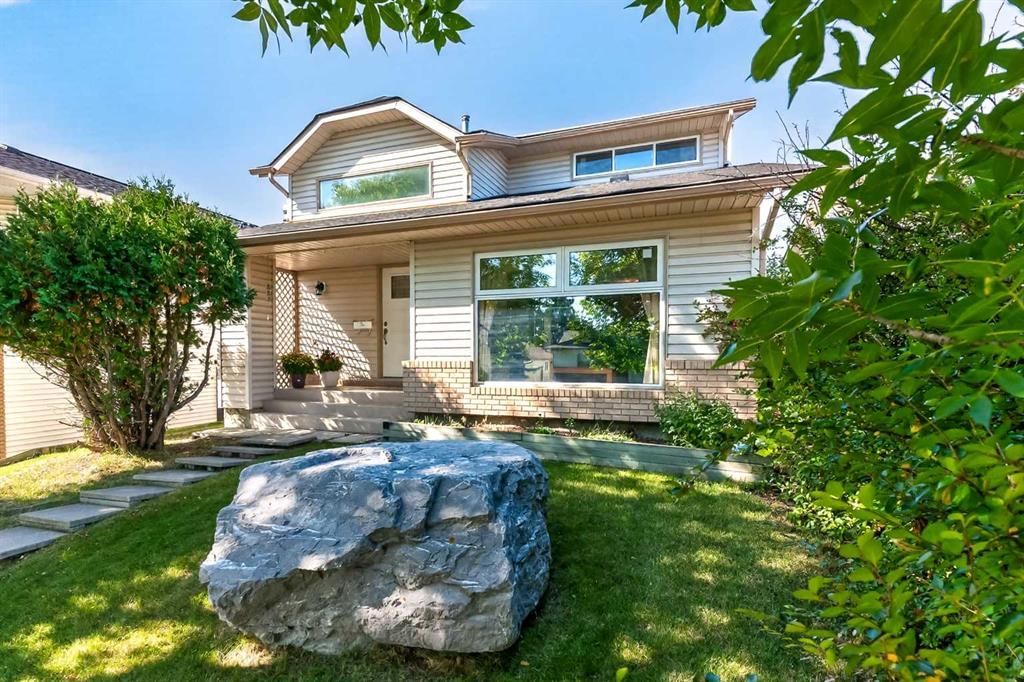 7 Woodbrook Way SW, Calgary — main listing photo
