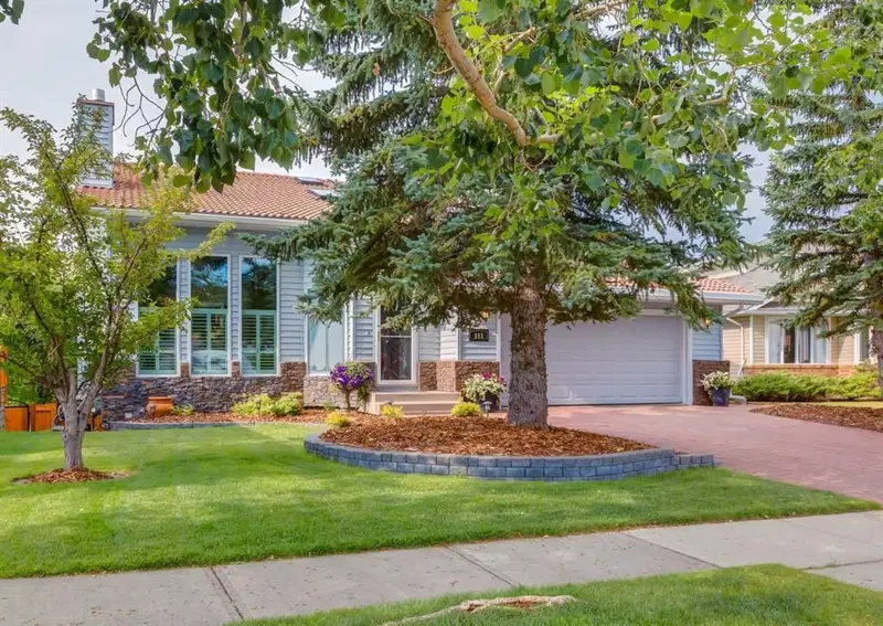 111 Hawksbrow Drive NW, Calgary — home for sale