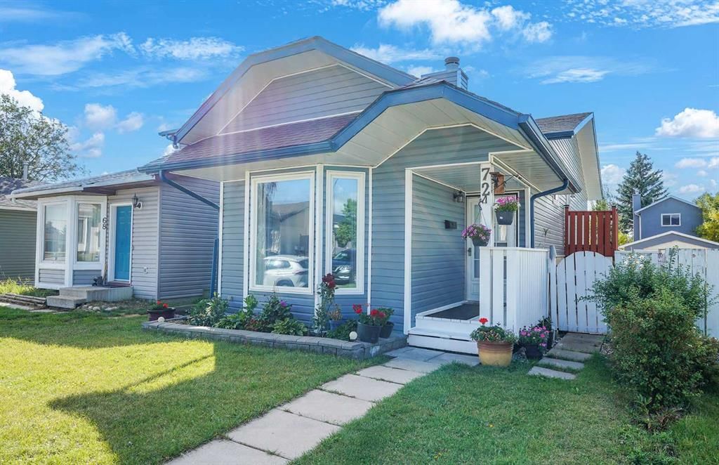 72 Martindale Close NE, Calgary — photo 3 of 45