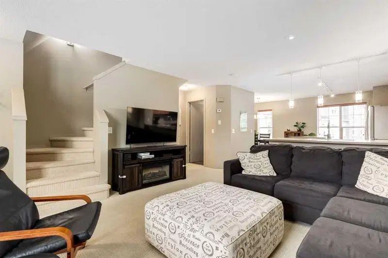 778 Tuscany Drive NW, Calgary — photo 5 of 49