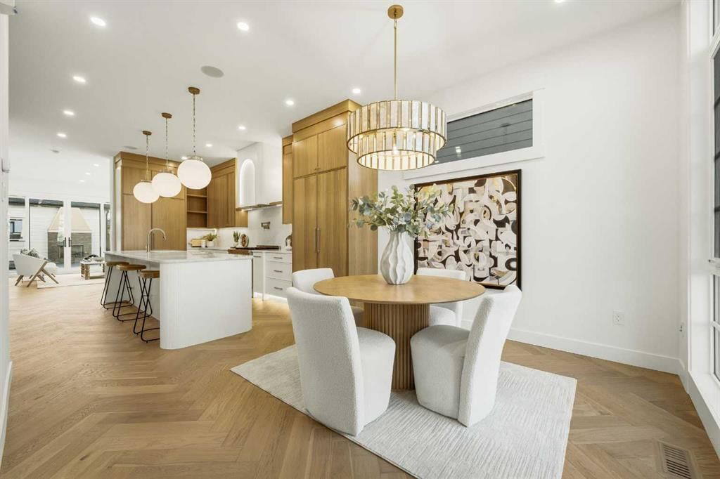 4513 17 Street SW, Calgary — photo 4 of 50