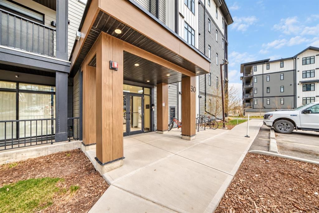 410, 30 Sage Hill Walk NW, Calgary — photo 4 of 36