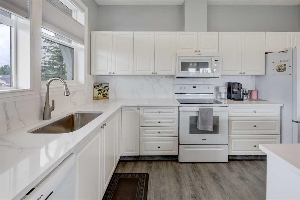 1305, 1010 Arbour Lake Road NW, Calgary — photo 4 of 46