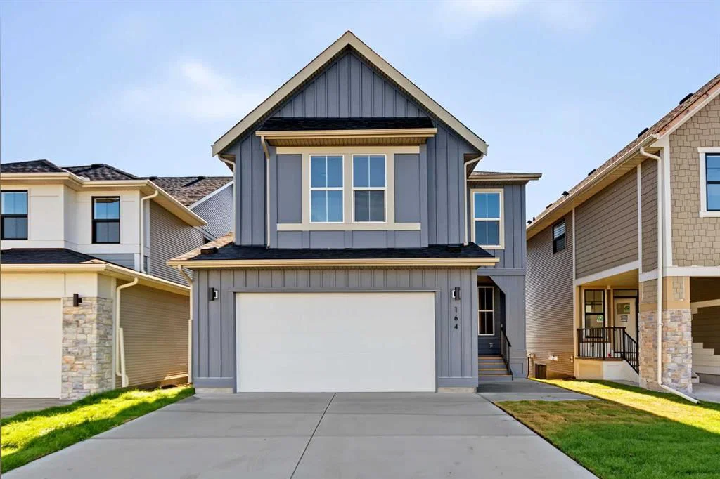 164 Copperhead Road SE, Calgary — detached for sale