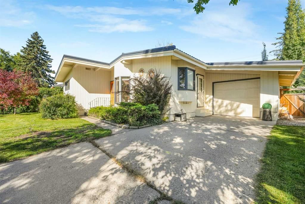 80 Westover Drive SW, Calgary — photo 2 of 48