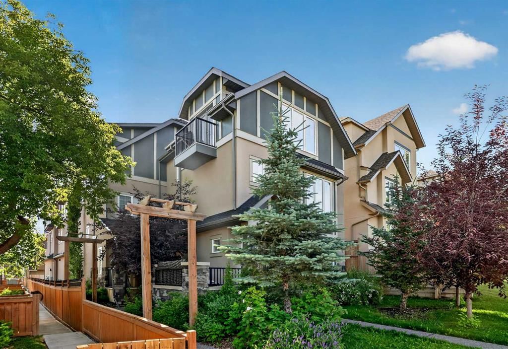 4, 2416 30 Street SW, Calgary — photo 2 of 47