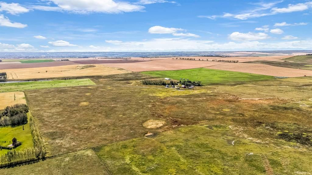 263043 / 263039 Range Road 14, Rural Rocky View County — photo 5 of 29