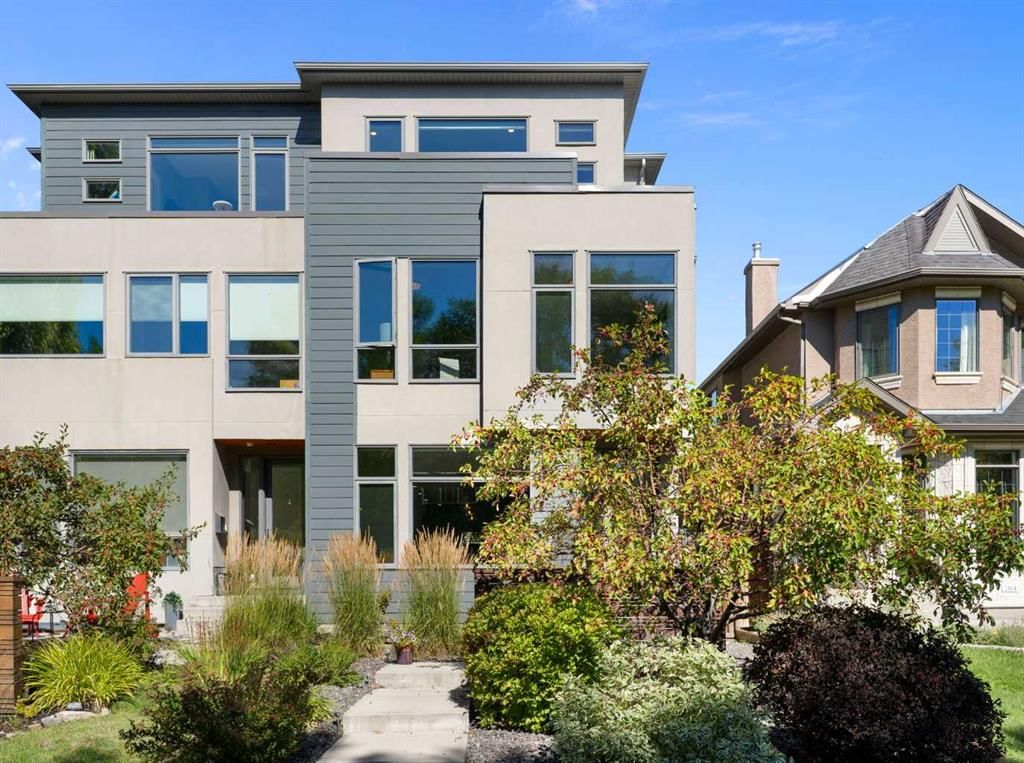 2106 27 Avenue SW, Calgary — main listing photo