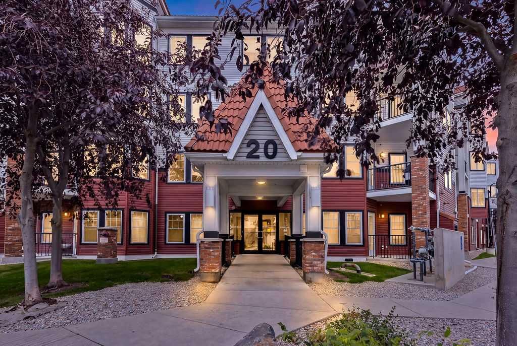 111, 20 Royal Oak Plaza NW, Calgary — main listing photo
