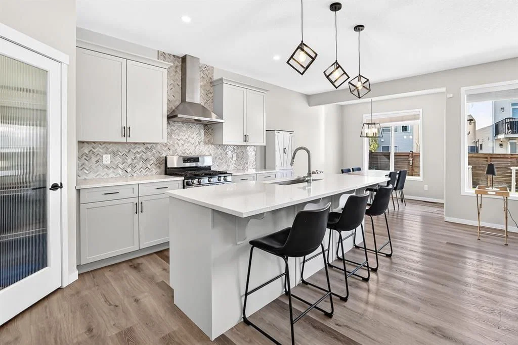 122 Sage Bluff Rise NW, Calgary — photo 3 of 44