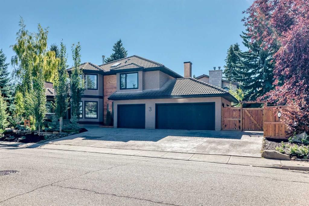 3 Pumpmeadow Crescent SW, Calgary — photo 2 of 50
