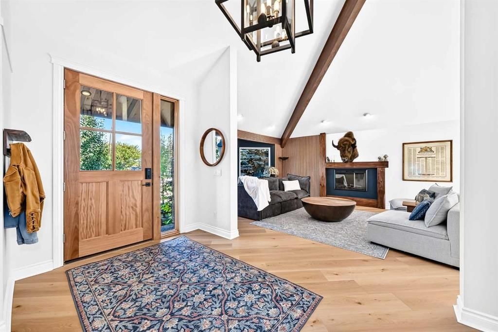 3 Pumpmeadow Crescent SW, Calgary — photo 3 of 50