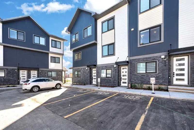 406, 200 Belvedere Boulevard SE, Calgary — main listing photo