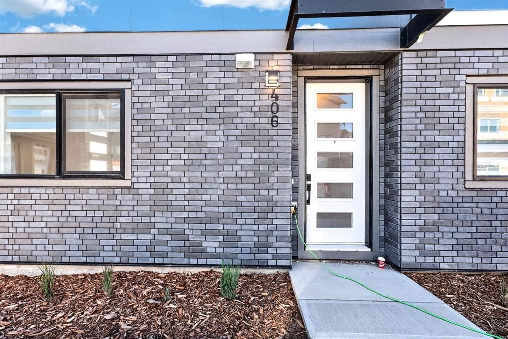 406, 200 Belvedere Boulevard SE, Calgary — photo 3 of 38