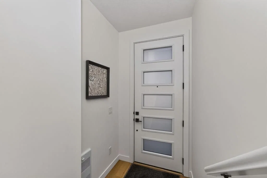 403, 200 Belvedere Boulevard SE, Calgary — photo 5 of 39
