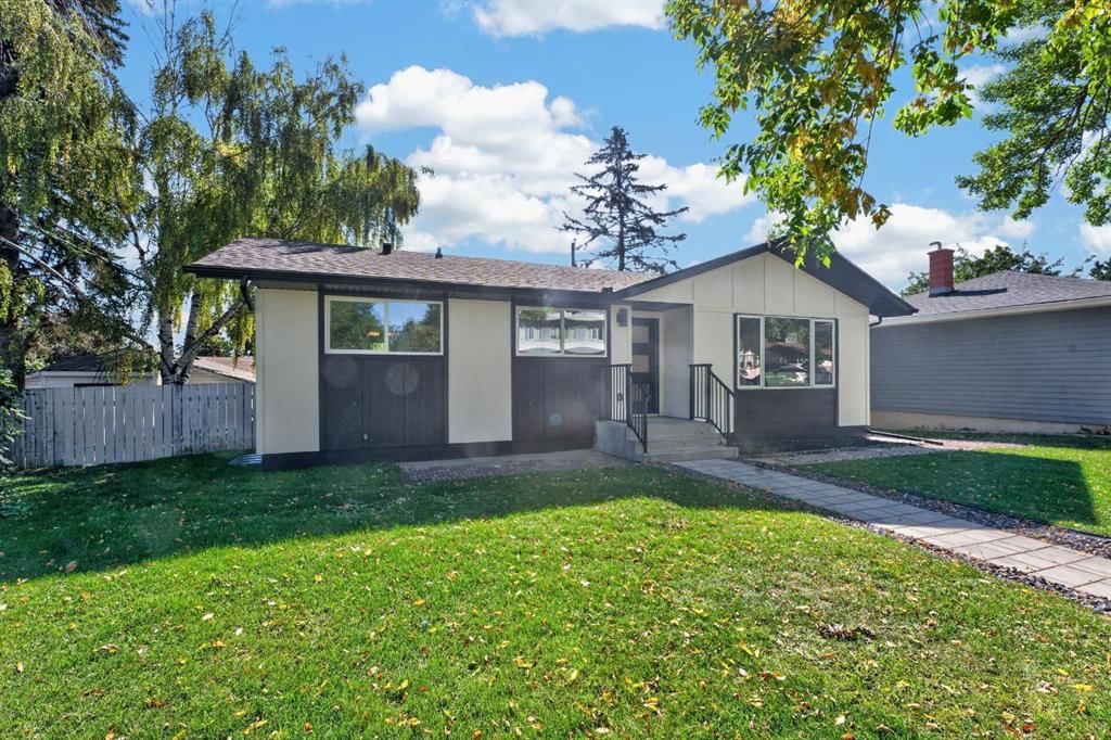 140 Fyffe Road SE, Calgary — photo 3 of 48