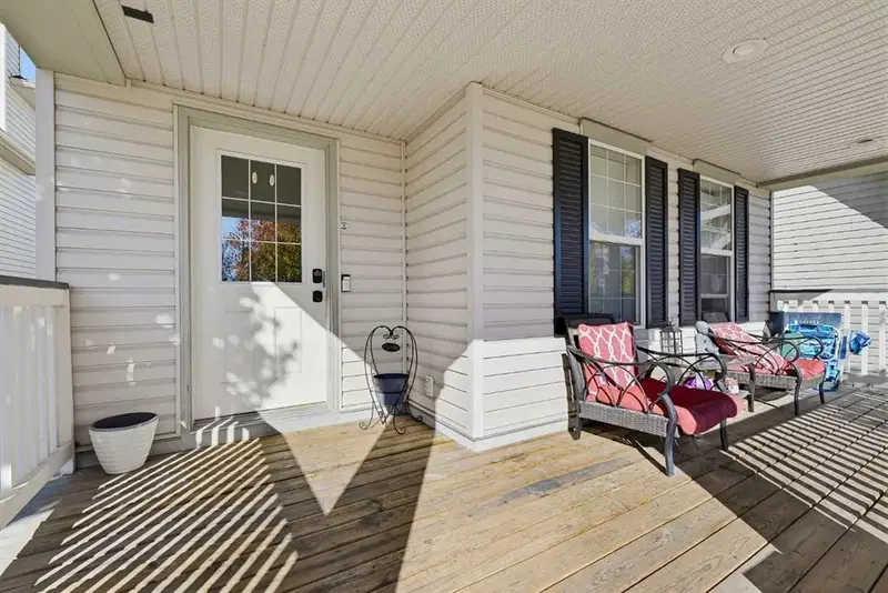 45 Copperfield Heath SE, Calgary — photo 5 of 43