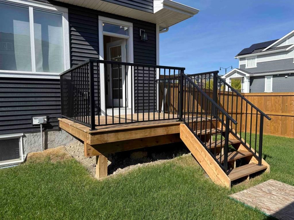 342 Sundown Road, Cochrane — photo 5 of 26