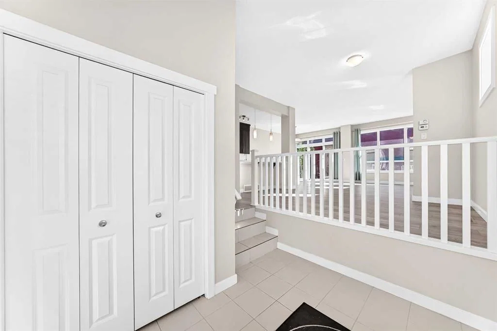 75 Sage Bluff View NW, Calgary — photo 4 of 42