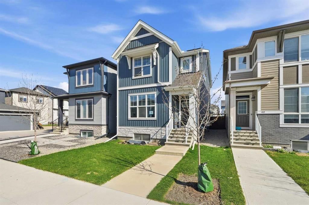 44 Amblefield Avenue NW, Calgary — home for sale