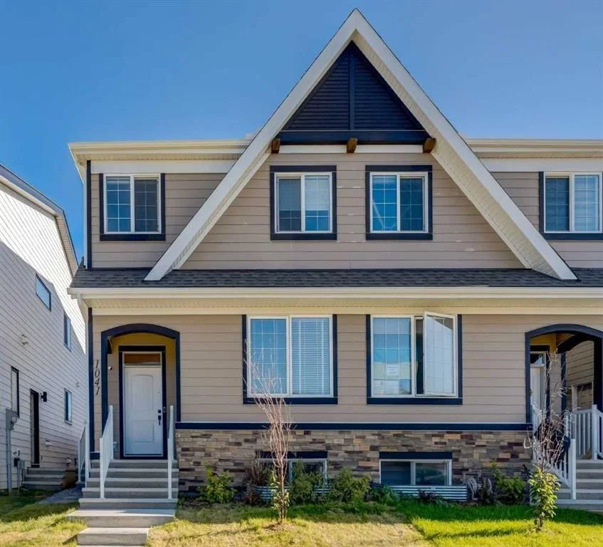 1041 Mahogany Boulevard SE, Calgary — main listing photo