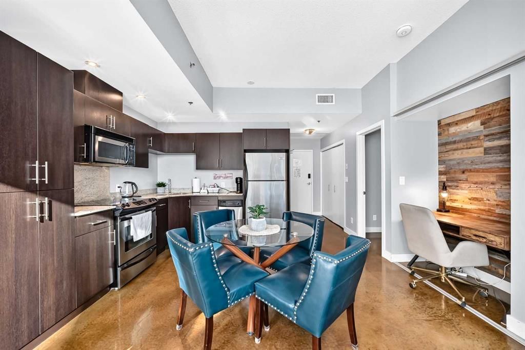 1007, 135 13 Avenue SW, Calgary — photo 4 of 25
