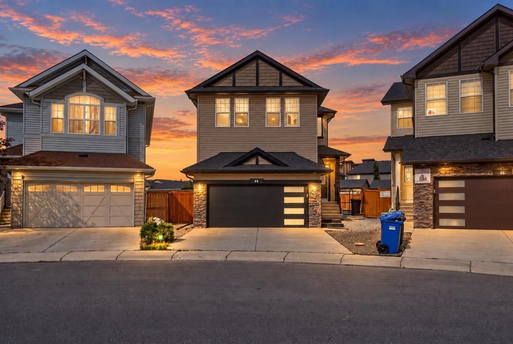 44 Skyview Point Terrace NE, Calgary — photo 2 of 49