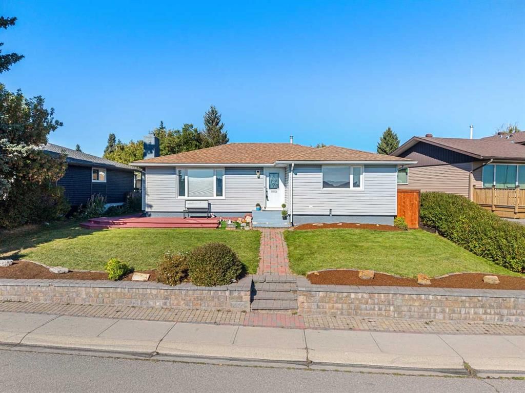 244 Cantrell Drive SW, Calgary — main listing photo