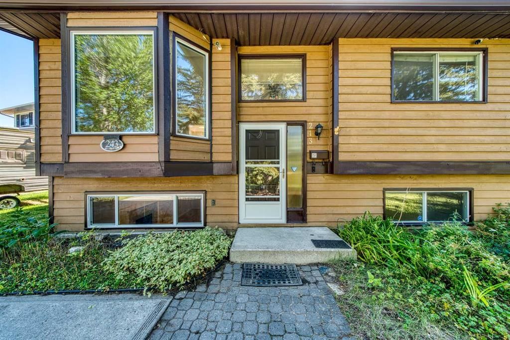 243 Millcrest Way SW, Calgary — photo 4 of 50