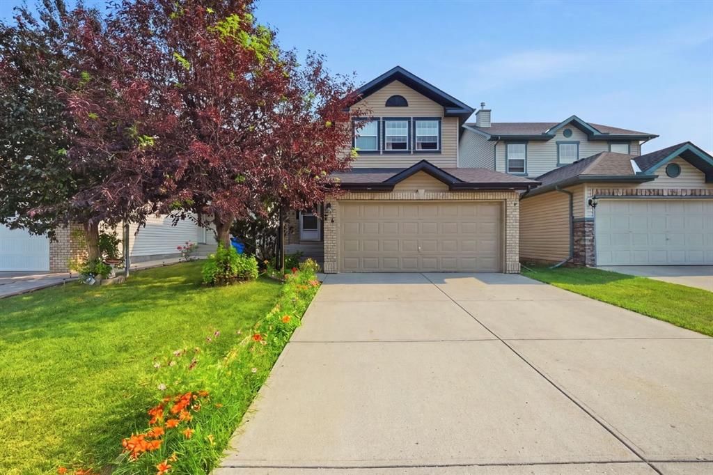 54 Saddlecreek Crescent NE, Calgary — main listing photo