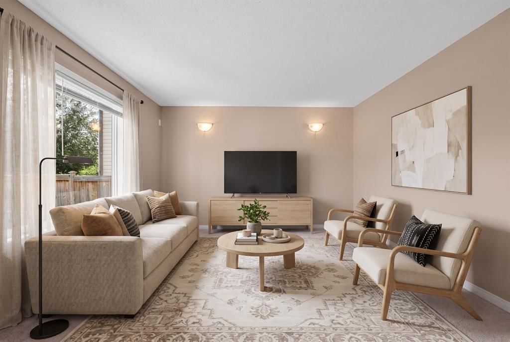 15 Cranfield Manor SE, Calgary — photo 2 of 41