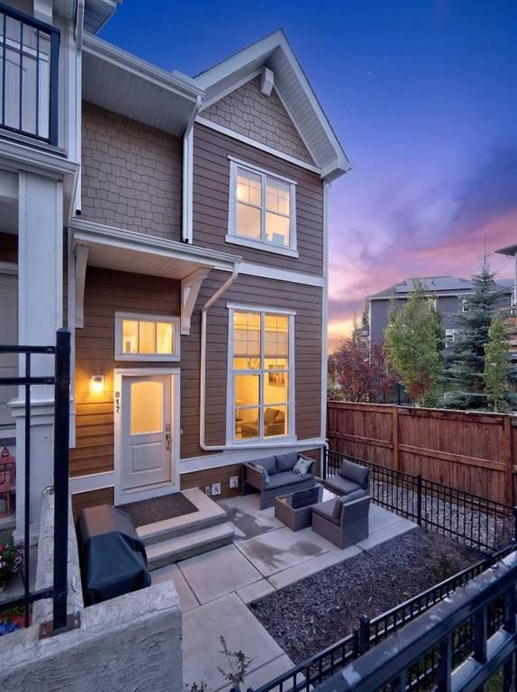 817 Cranbrook Walk SE, Calgary — photo 3 of 49