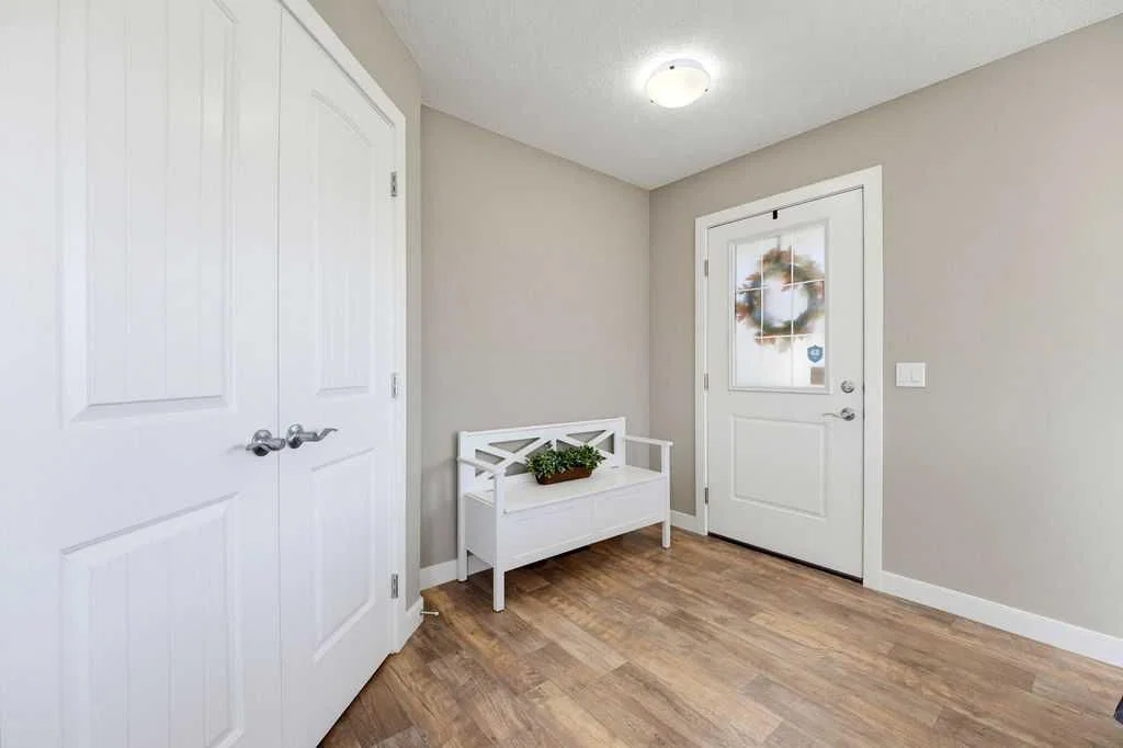 115 Heartland Boulevard, Cochrane — photo 3 of 50