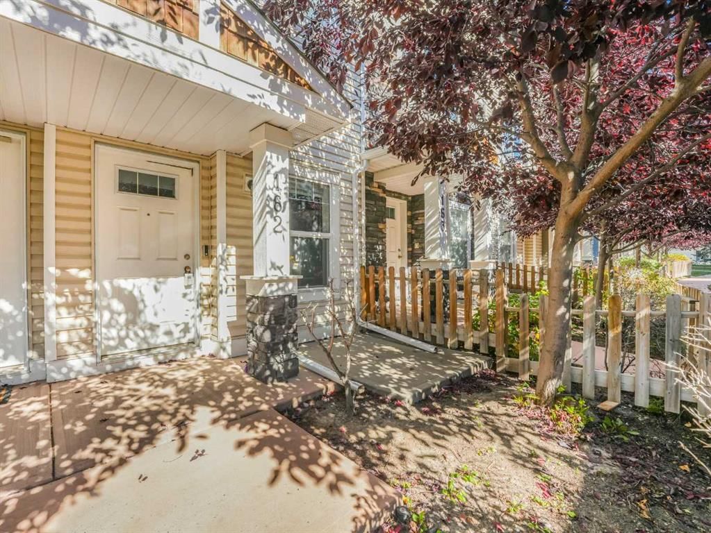 162, 2802 KINGS HEIGHTS Gate SE, Airdrie — photo 2 of 50