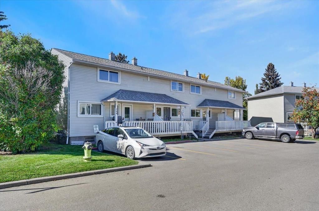 262 Killarney Glen Court SW, Calgary — photo 2 of 39