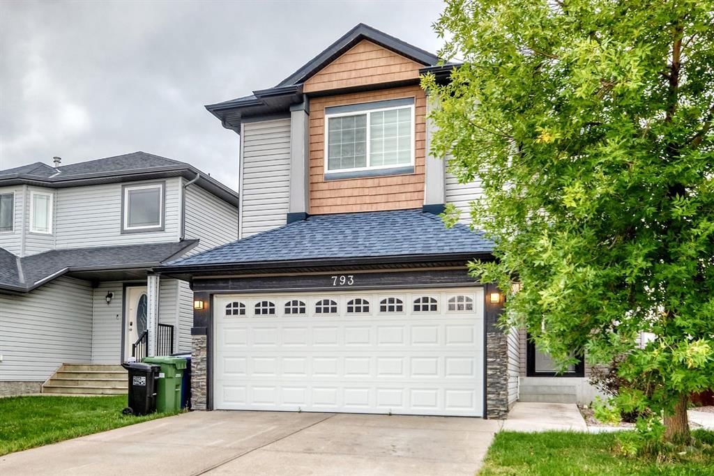 793 Luxstone Landing, Airdrie — photo 2 of 49