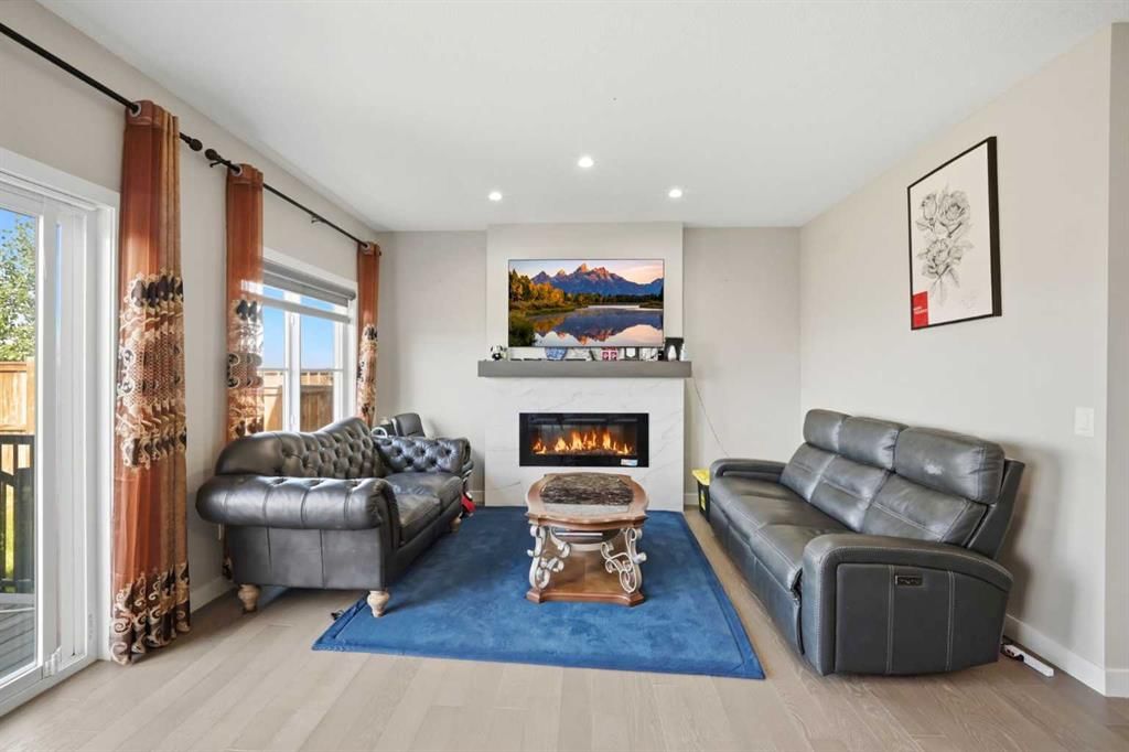 107 Savanna Way NE, Calgary — photo 2 of 26