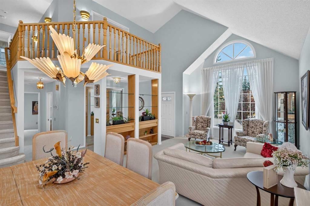 8516 Hawkford Gate NW, Calgary — photo 2 of 50