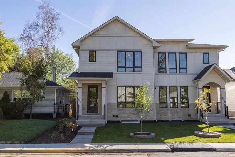 1512 20A Street NW, Calgary — main listing photo
