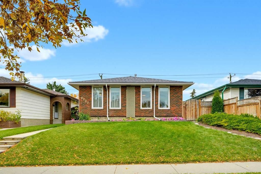 8007 Huntington Street NE, Calgary — home for sale