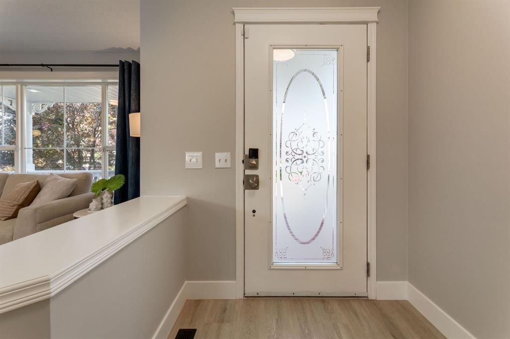 241 Tuscany Drive NW, Calgary — photo 5 of 50
