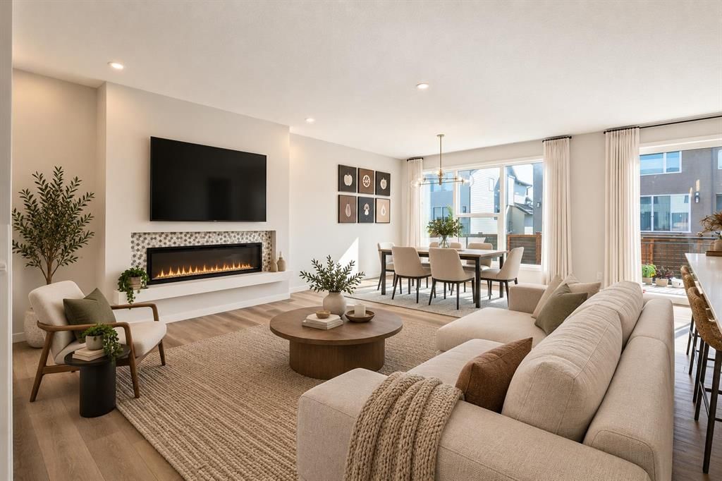 37 Rowmont Common NW, Calgary — photo 4 of 22