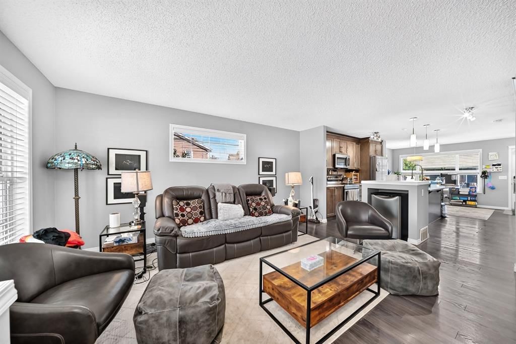 132 Auburn Meadows Boulevard SE, Calgary — photo 5 of 34