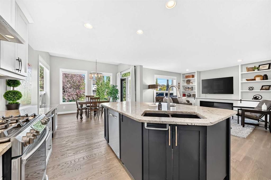 91 Cranfield Circle SE, Calgary — photo 2 of 42